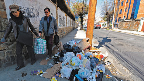 Adjunto basura en la paz.jpg